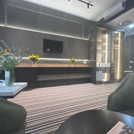 Sapar Standart Hotel Shymkent Esterno foto
