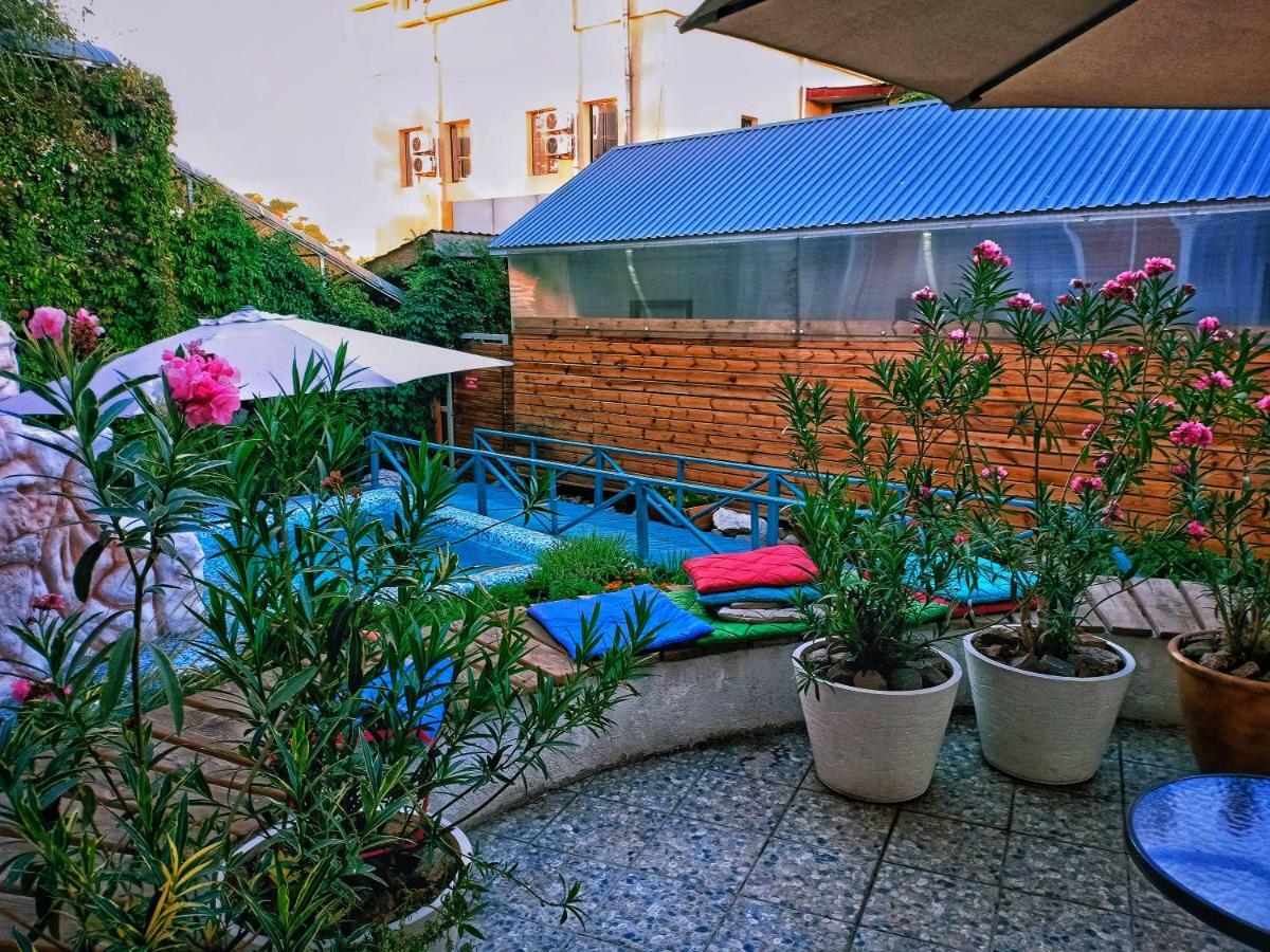 Sapar Standart Hotel Shymkent Esterno foto